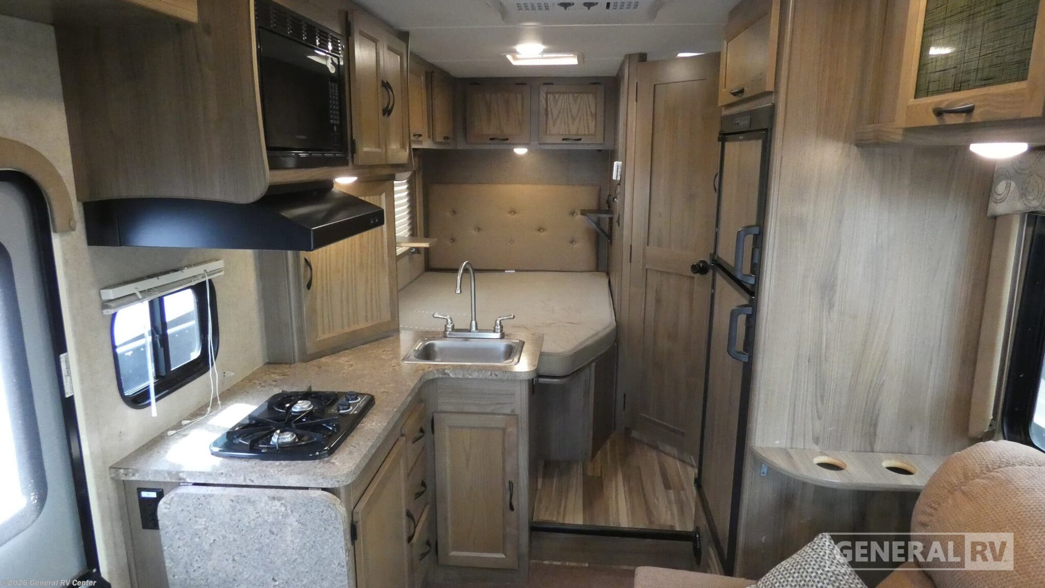 2017 Coachmen Freelander 20CB Ford Transit - Used Class C For Sale by General RV Center in Elizabethtown, Pennsylvania