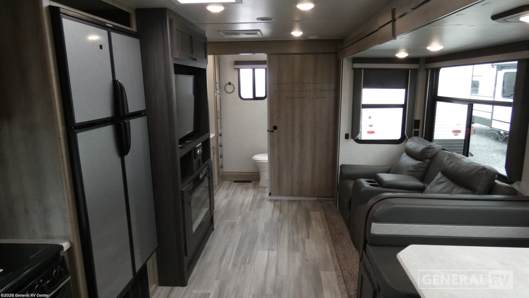 2021 Winnebago Voyage 2831RB - Used Travel Trailer For Sale by General RV Center in Elizabethtown, Pennsylvania