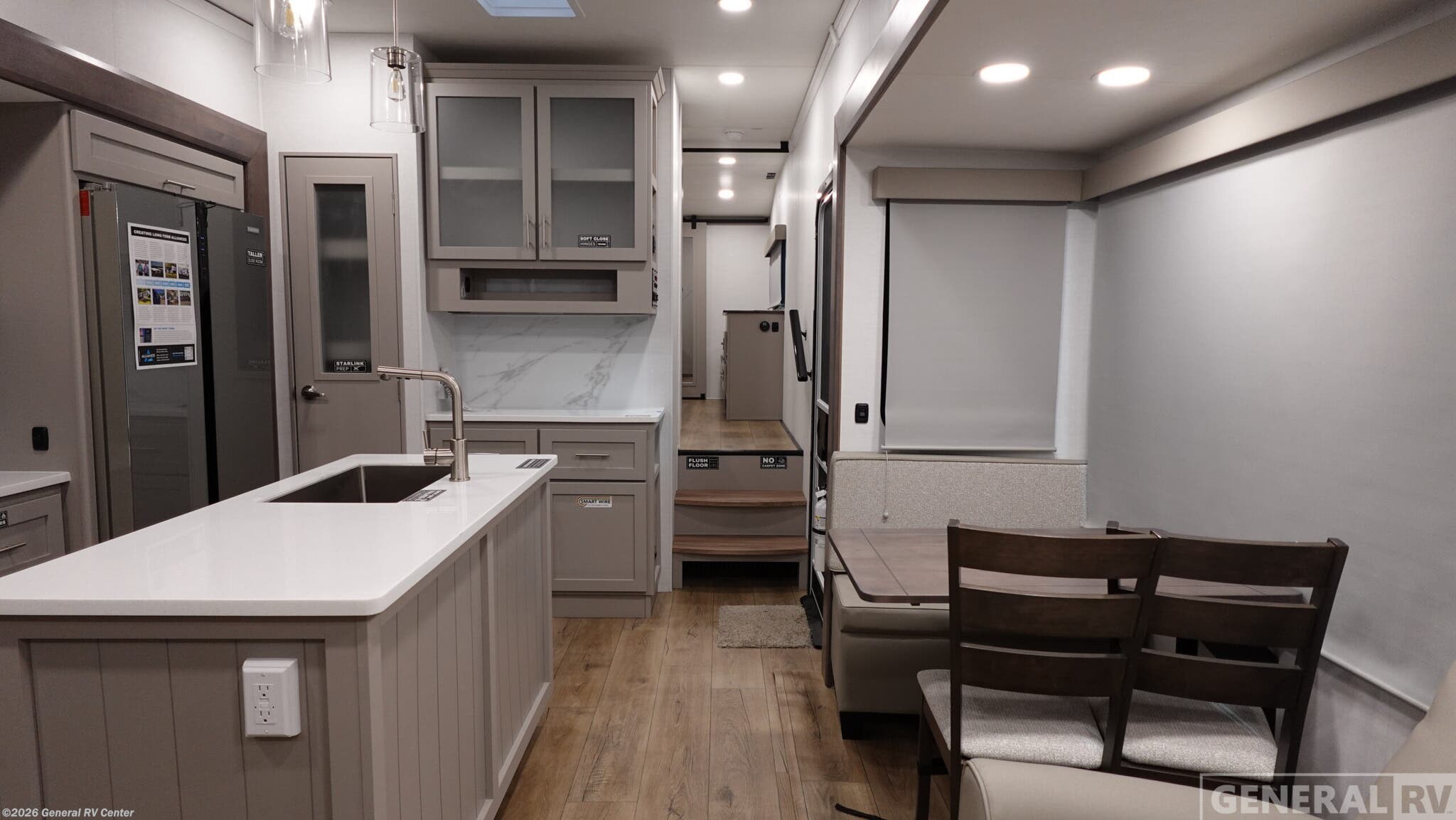 New 2026 Alliance RV Avenue 32RLS available in Elizabethtown, Pennsylvania