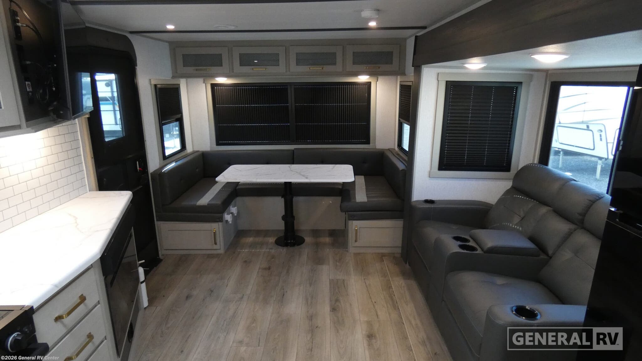 2024 Forest River Salem Hemisphere Hyper Lyte 24RDHL - Used Travel Trailer For Sale by General RV Center in Elizabethtown, Pennsylvania