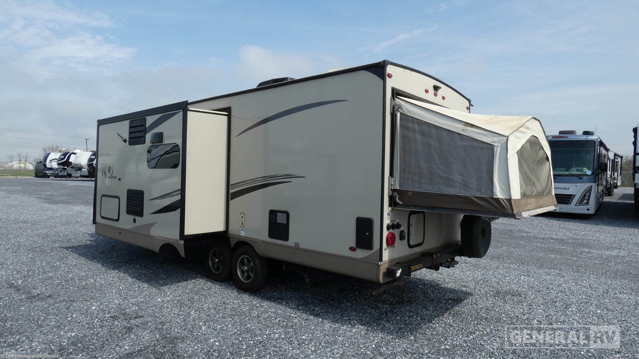 2018 Rockwood Roo 23FL by Forest River from General RV Center in Elizabethtown, Pennsylvania
