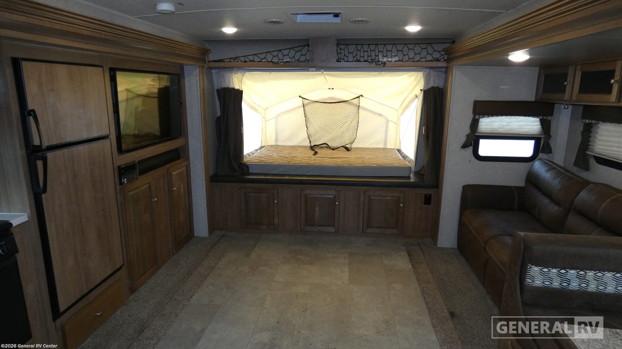 Used 2018 Forest River Rockwood Roo 23FL available in Elizabethtown, Pennsylvania