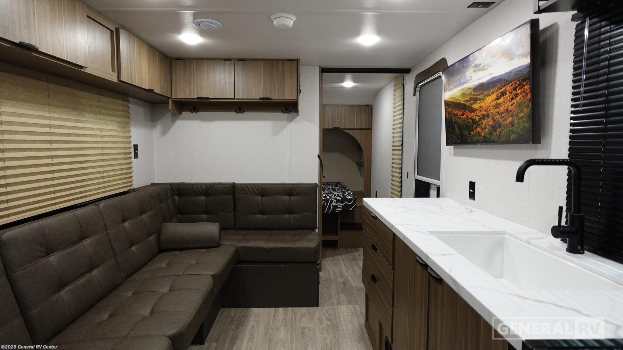 New 2026 Forest River Salem FSX 266BHLE available in Elizabethtown, Pennsylvania