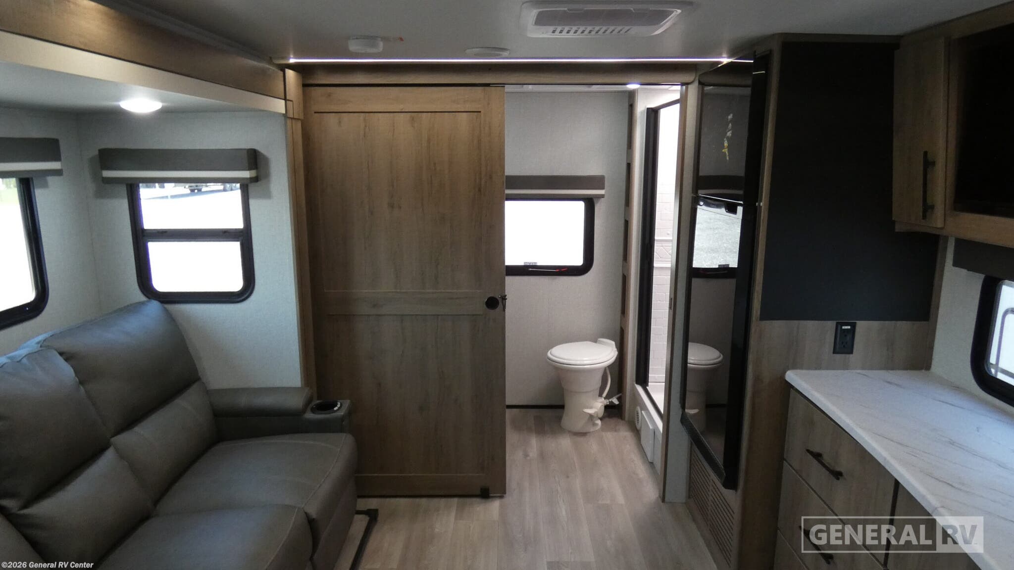 2025 Grand Design Imagine XLS 22RBE - Used Travel Trailer For Sale by General RV Center in Elizabethtown, Pennsylvania