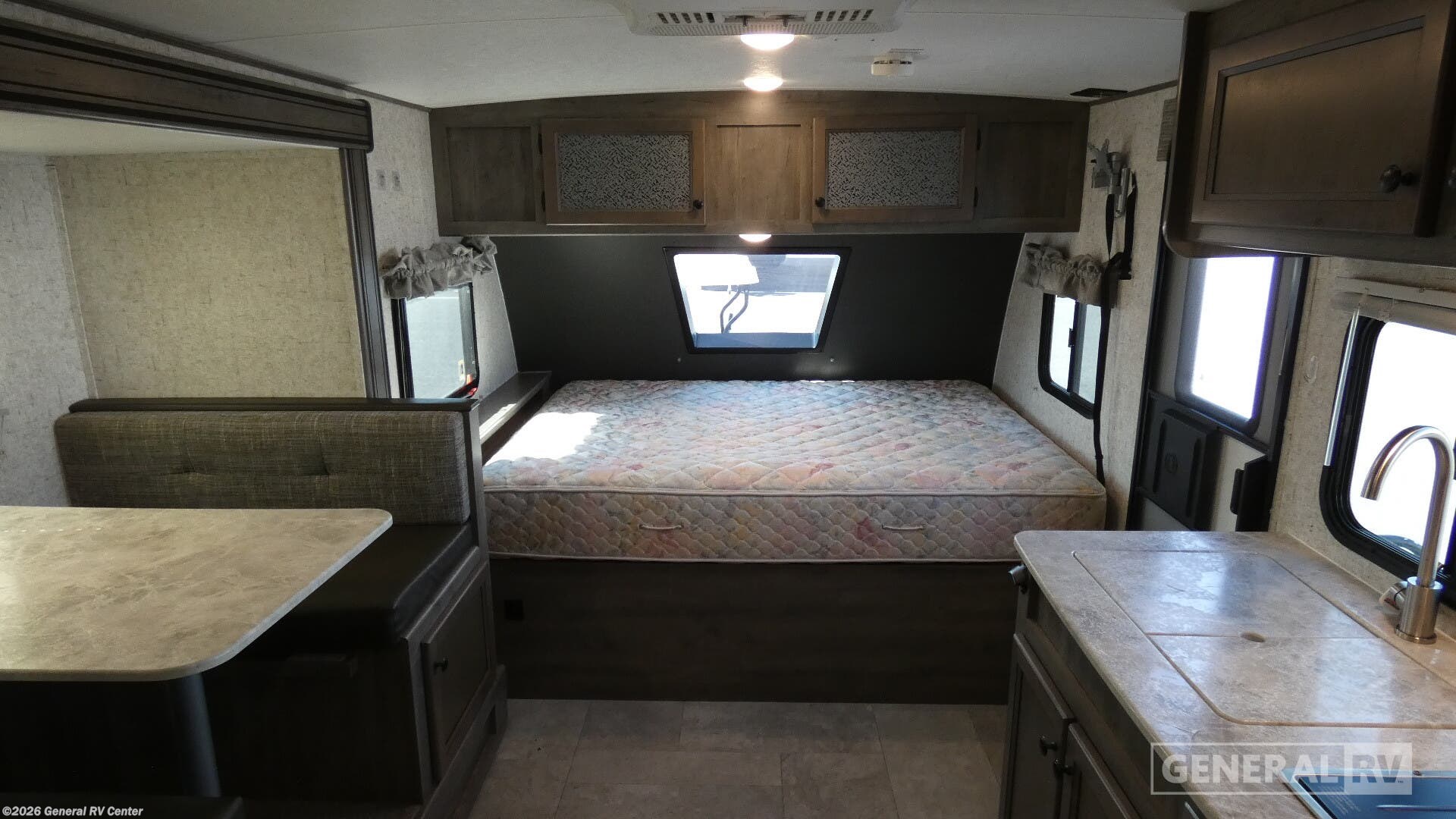 Used 2021 Coachmen Apex Nano 194BHS available in Elizabethtown, Pennsylvania