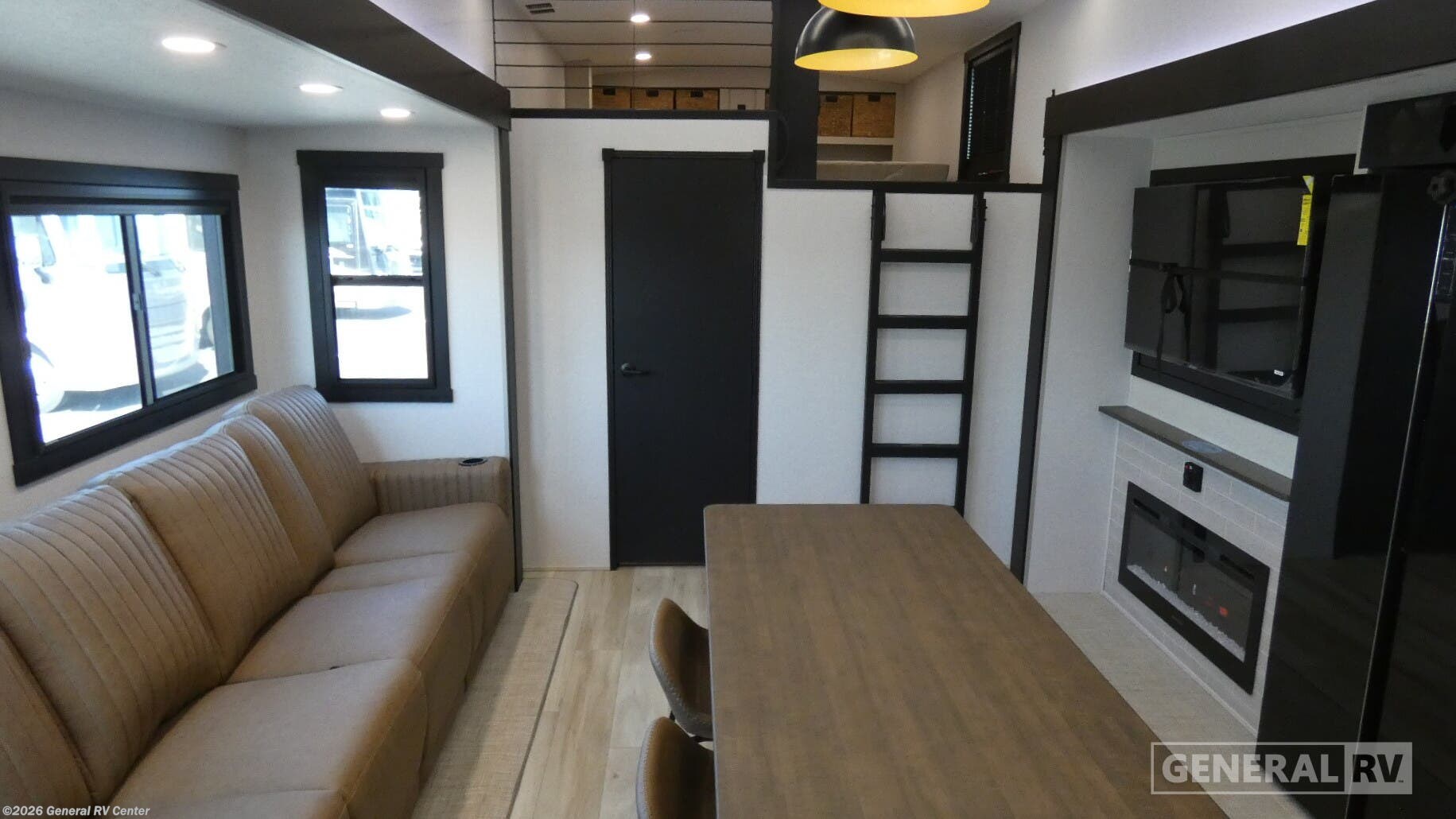 2026 Forest River Salem Hemisphere 376FAM - New Fifth Wheel For Sale by General RV Center in Elizabethtown, Pennsylvania