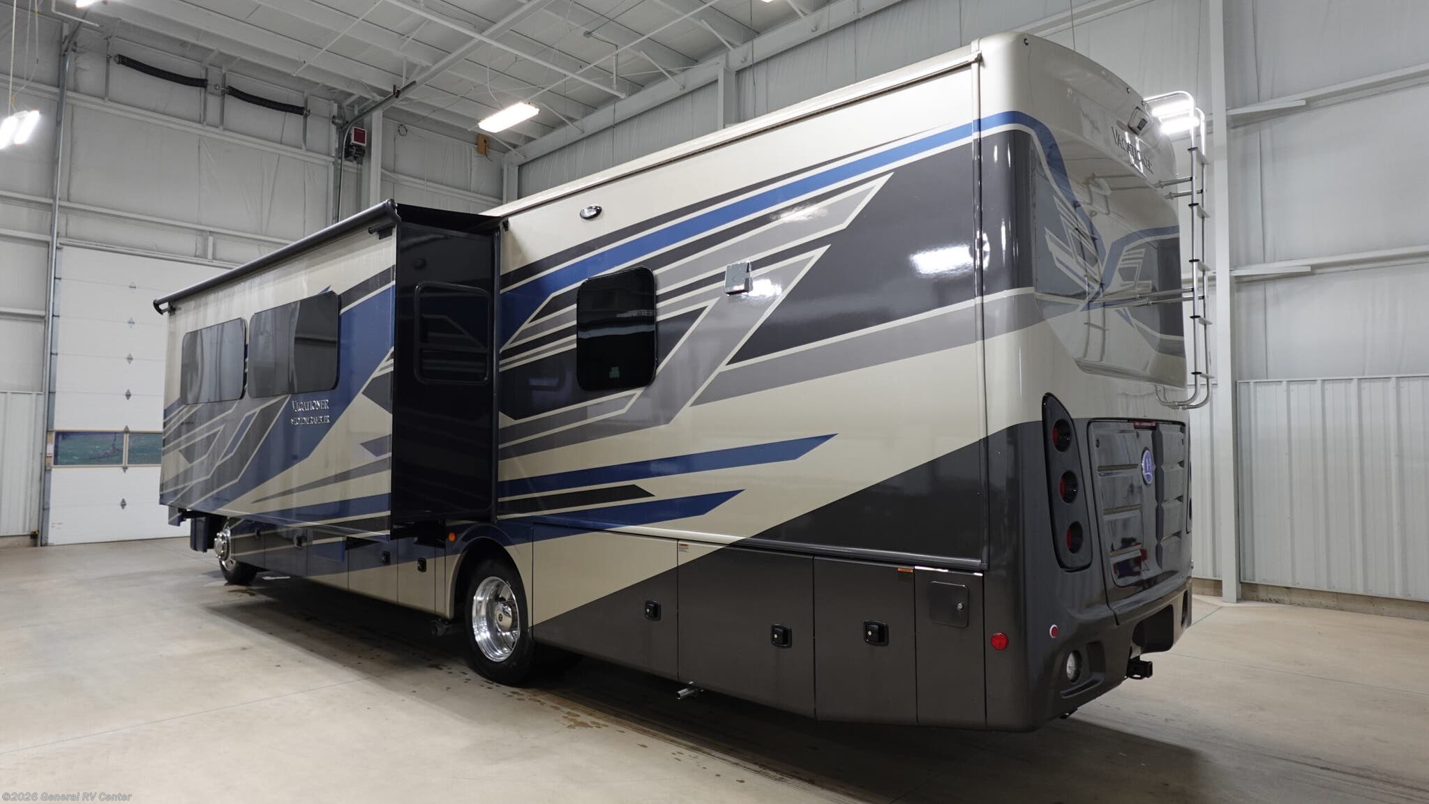 2026 Vacationer 35K by Holiday Rambler from General RV Center in Elizabethtown, Pennsylvania