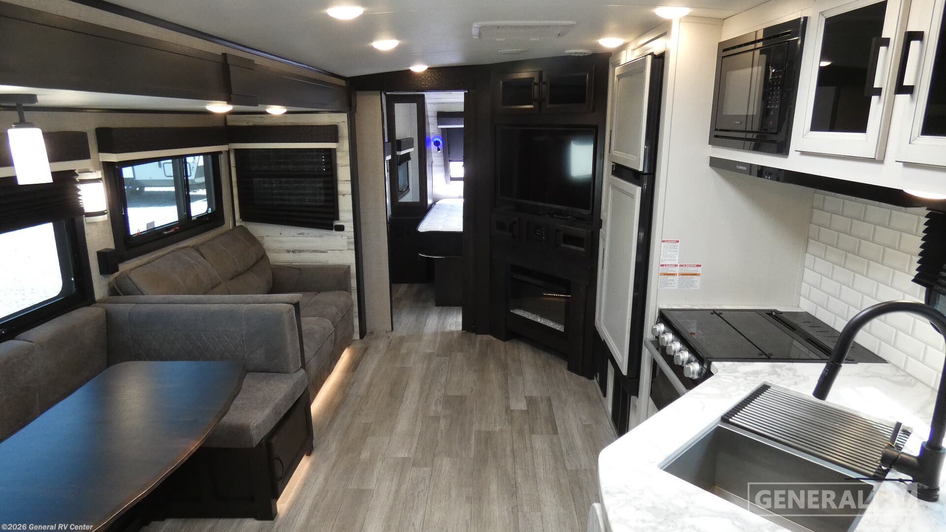 Used 2022 Jayco White Hawk 29BH available in Elizabethtown, Pennsylvania