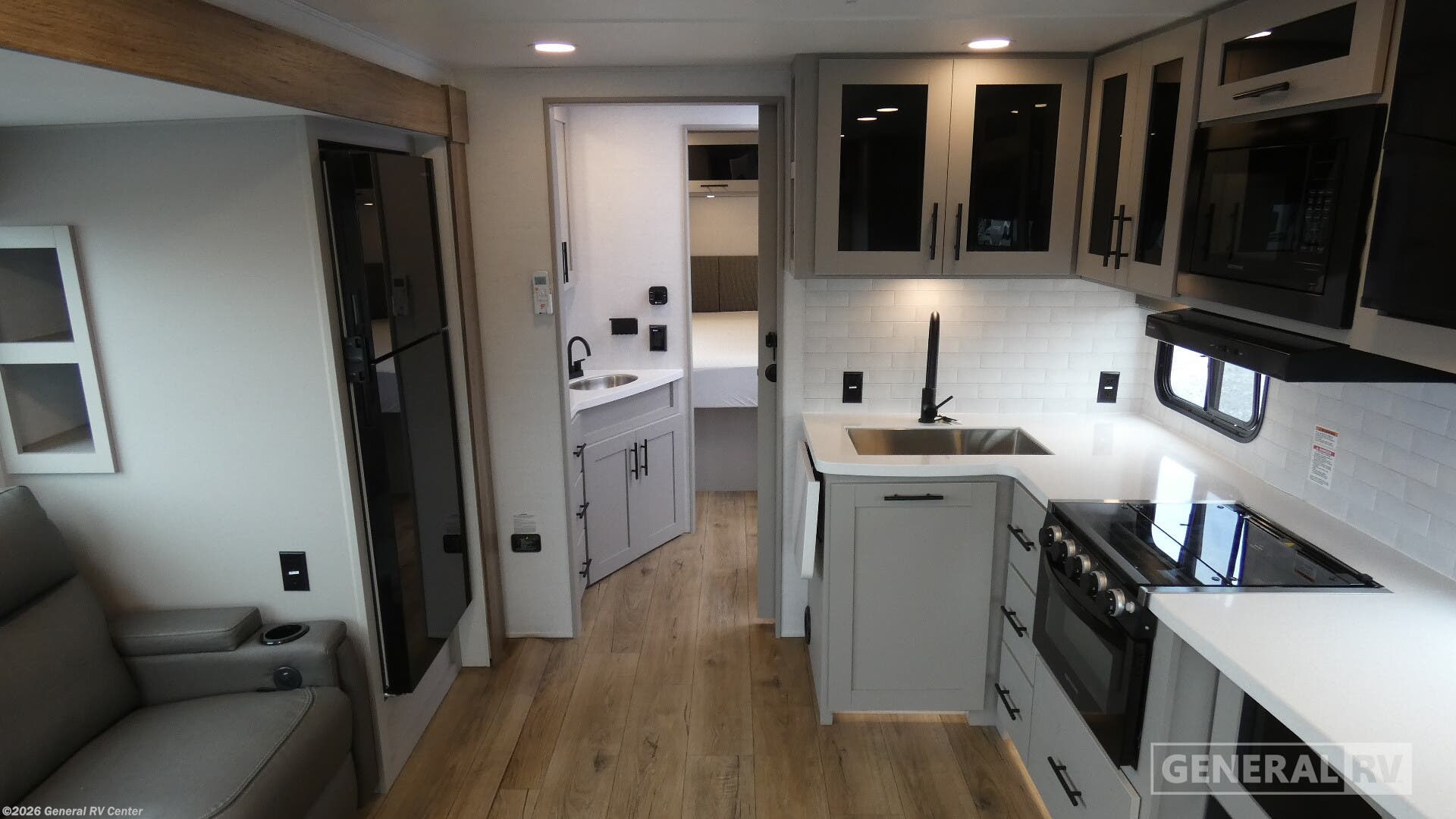 Used 2026 Alliance RV Delta 252RL available in Elizabethtown, Pennsylvania