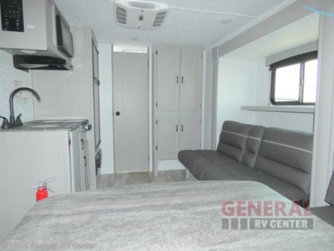 2023 Clipper Ultra-Lite 17MBS by Coachmen from General RV Center in Wayland, Michigan