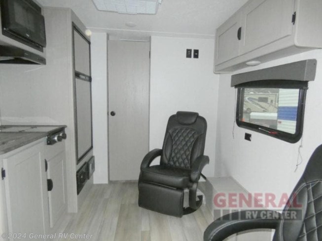 2024 Clipper 18FQ by Coachmen from General RV Center in Wayland, Michigan