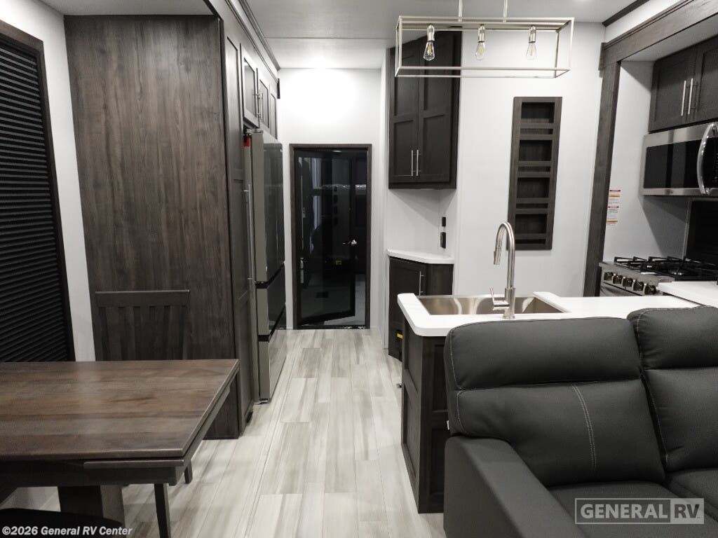 2025 Keystone Fuzion 432 - New Fifth Wheel For Sale by General RV Center in Wayland, Michigan