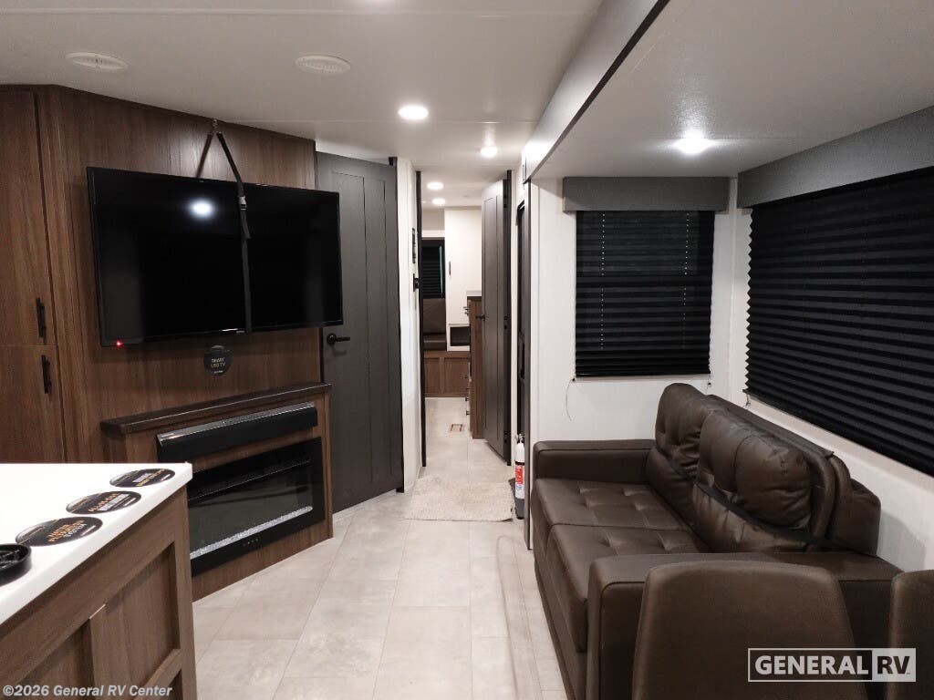 New 2026 Prime Time LaCrosse 3510DB available in Wayland, Michigan