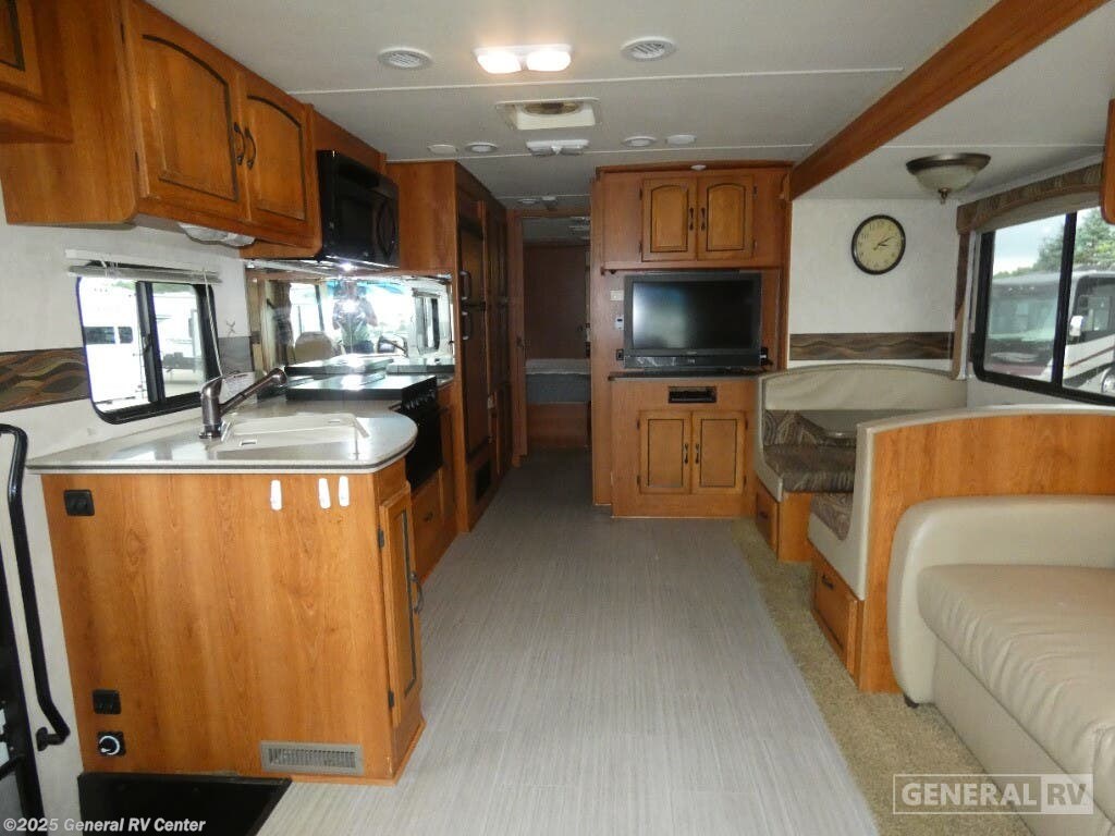 2011 Mirada 35DS-2SLD by Coachmen from General RV Center in Wayland, Michigan
