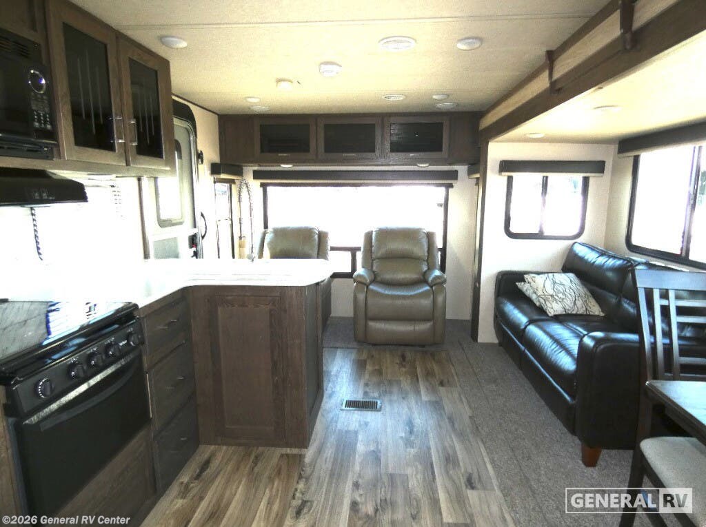 2019 Forest River HERITAGE GLEN HYPER-LYTE 26RLHL - Used Fifth Wheel For Sale by General RV Center in Wayland, Michigan
