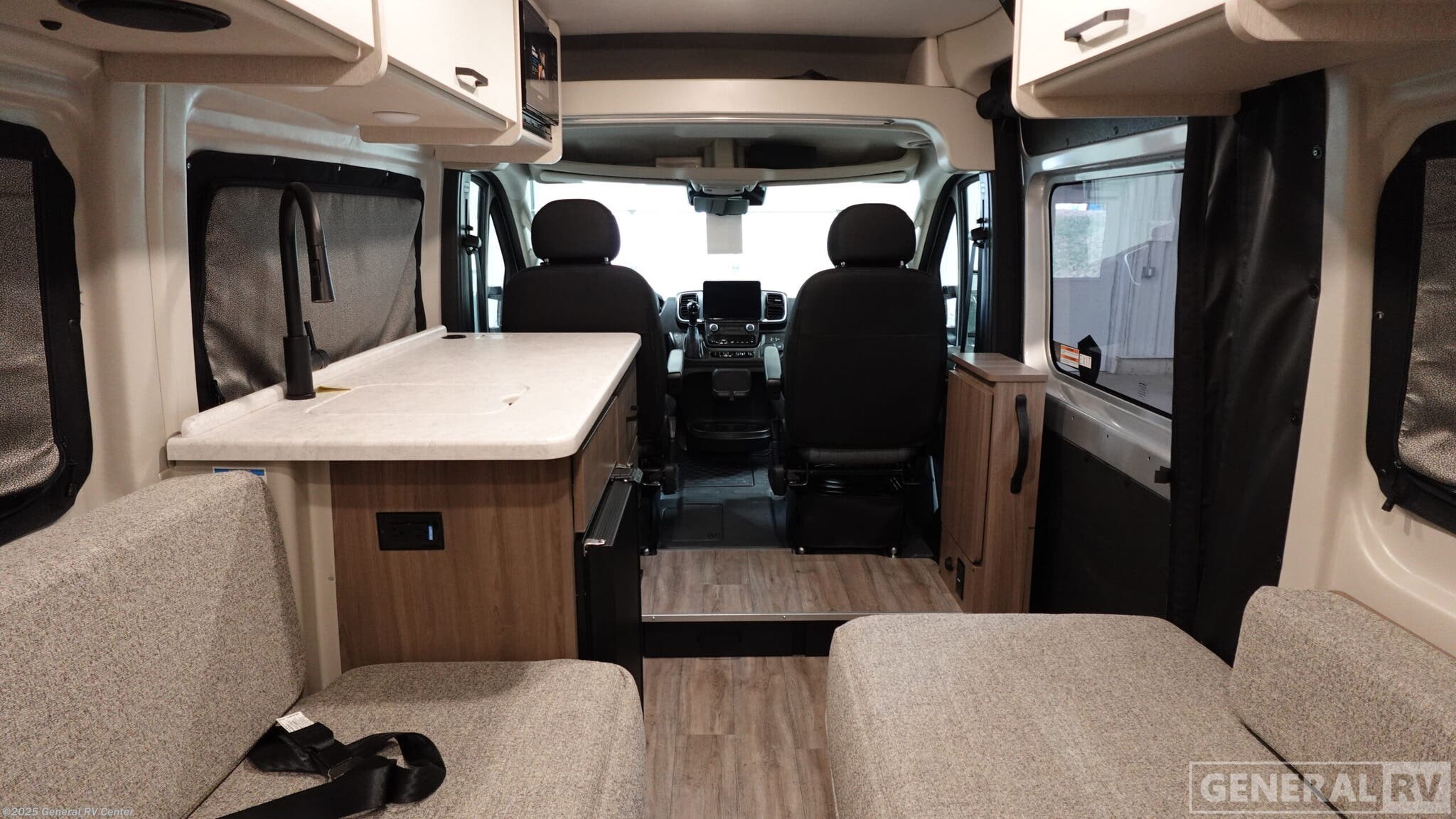 New 2026 Thor Motor Coach Sequence Sport 20L available in Wayland, Michigan