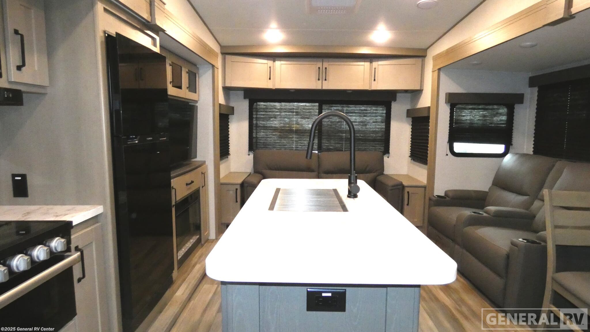 2024 Grand Design Reflection 100 Series 28RL - Used Fifth Wheel For Sale by General RV Center in Wayland, Michigan