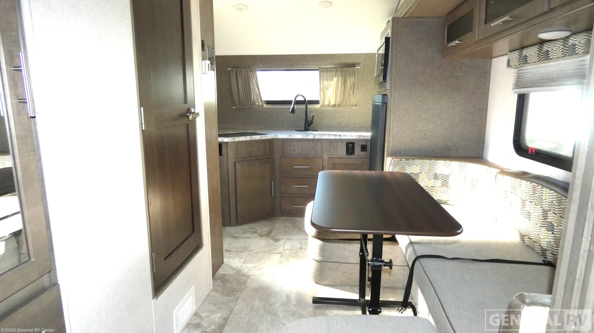 2017 Forest River R-Pod RP179 - Used Travel Trailer For Sale by General RV Center in Wayland, Michigan