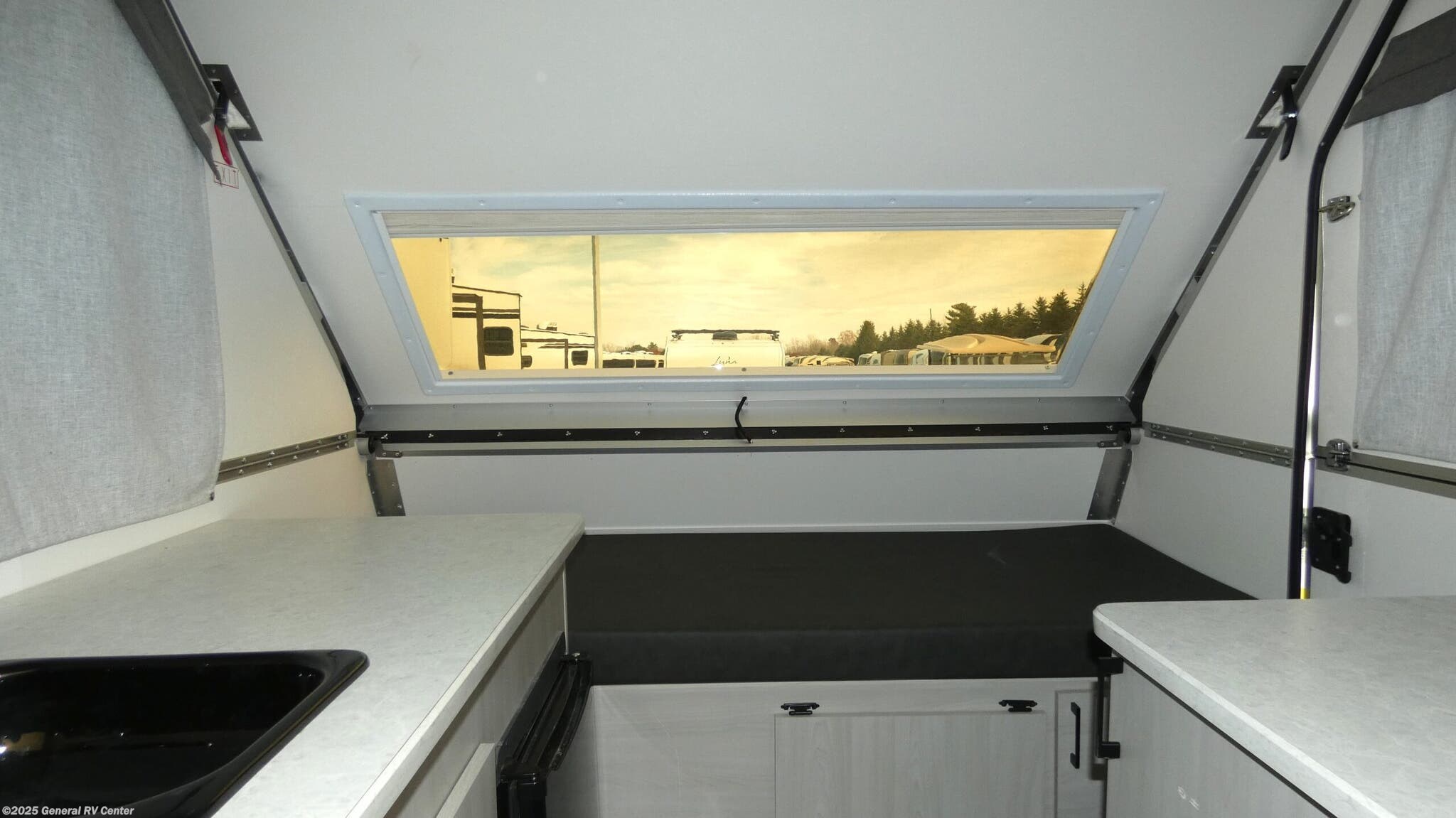 2025 Aliner Scout LITE Std. Model - Used Popup For Sale by General RV Center in Wayland, Michigan