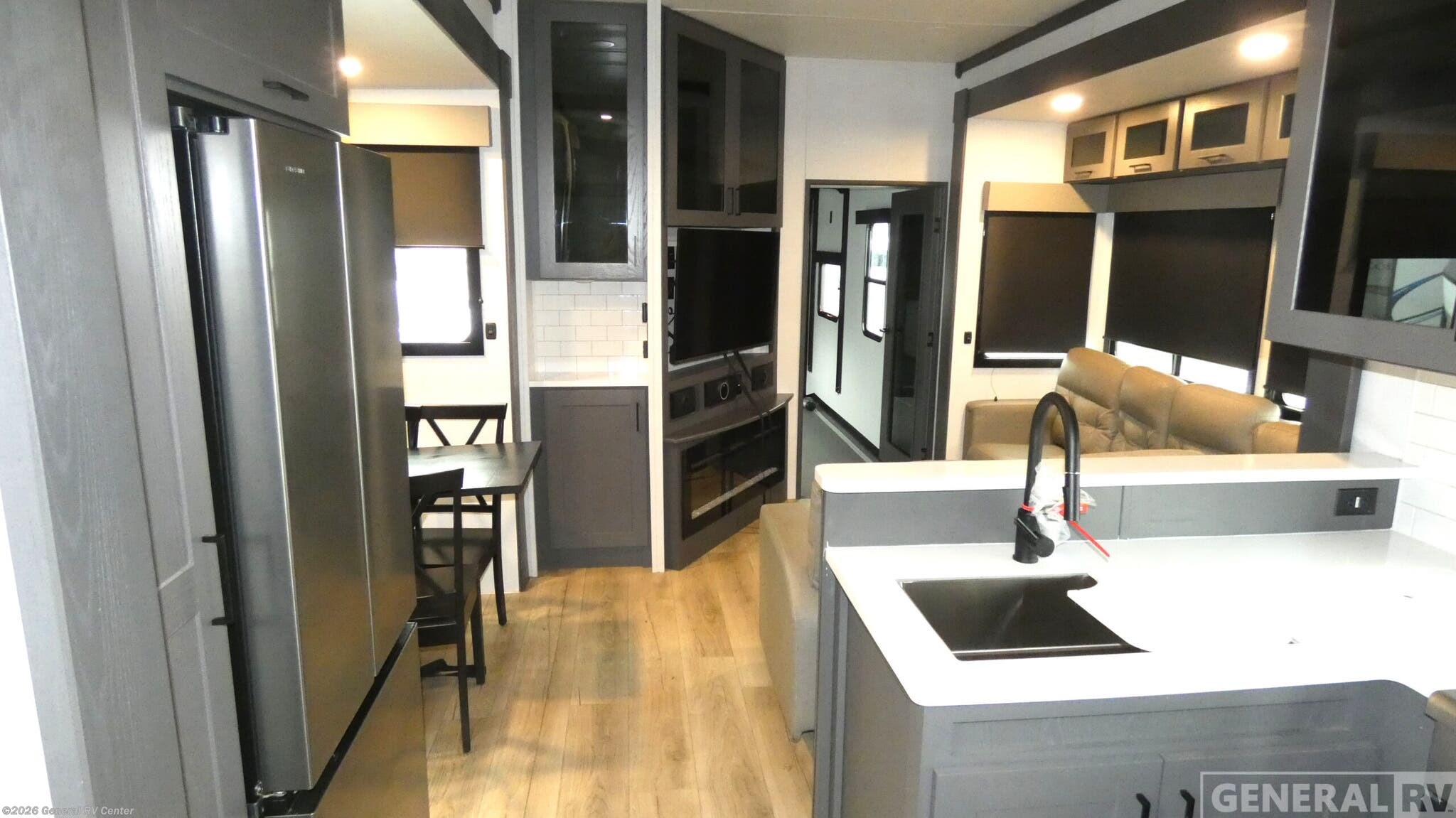 2024 Alliance RV Valor 44V14 - Used Fifth Wheel For Sale by General RV Center in Wayland, Michigan