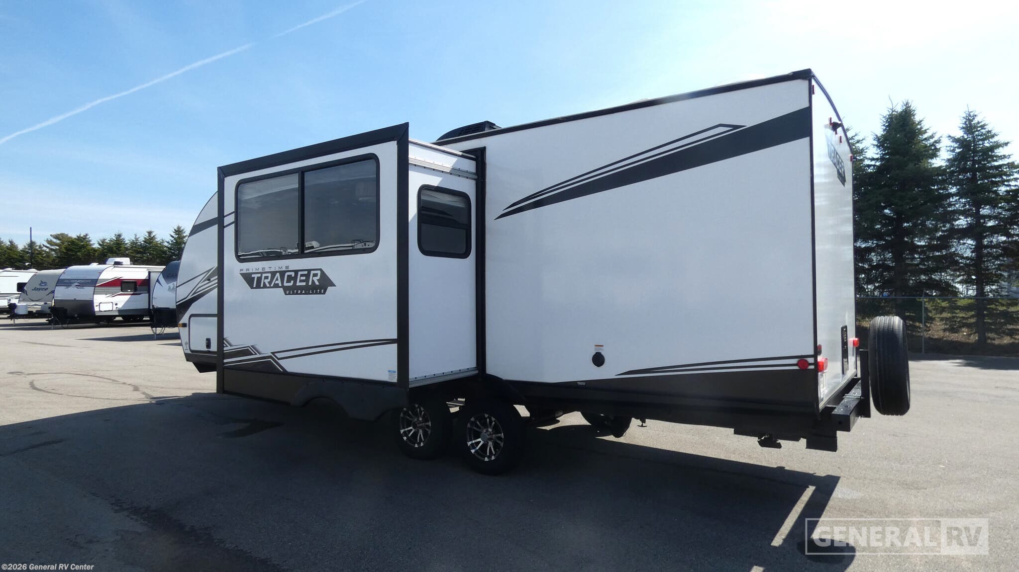 2022 Tracer 24DBS by Prime Time from General RV Center in Wayland, Michigan