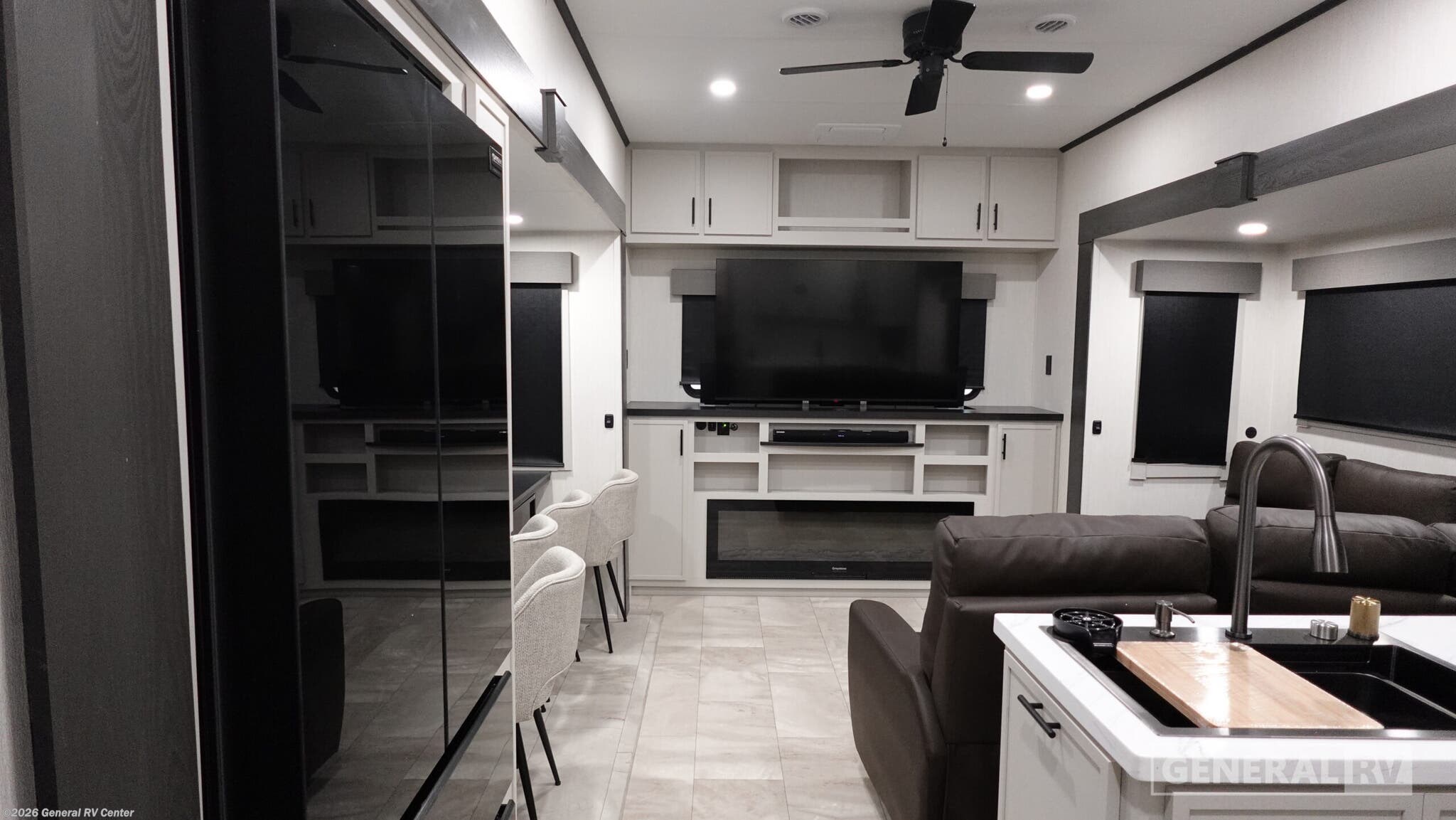 2026 Prime Time Sanibel 34LOUNGE - New Fifth Wheel For Sale by General RV Center in Wayland, Michigan