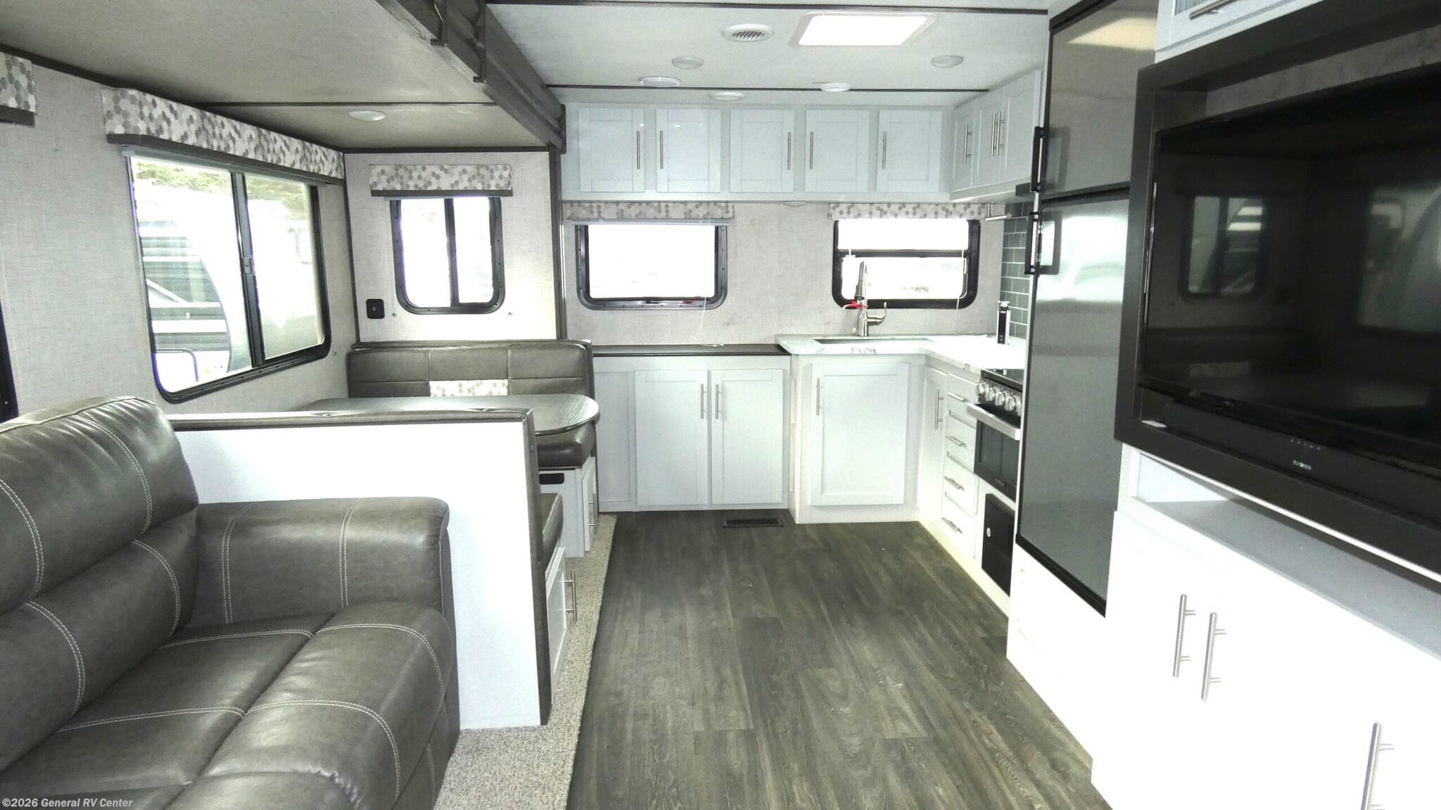 2021 Keystone Bullet 258RKS - Used Travel Trailer For Sale by General RV Center in Wayland, Michigan