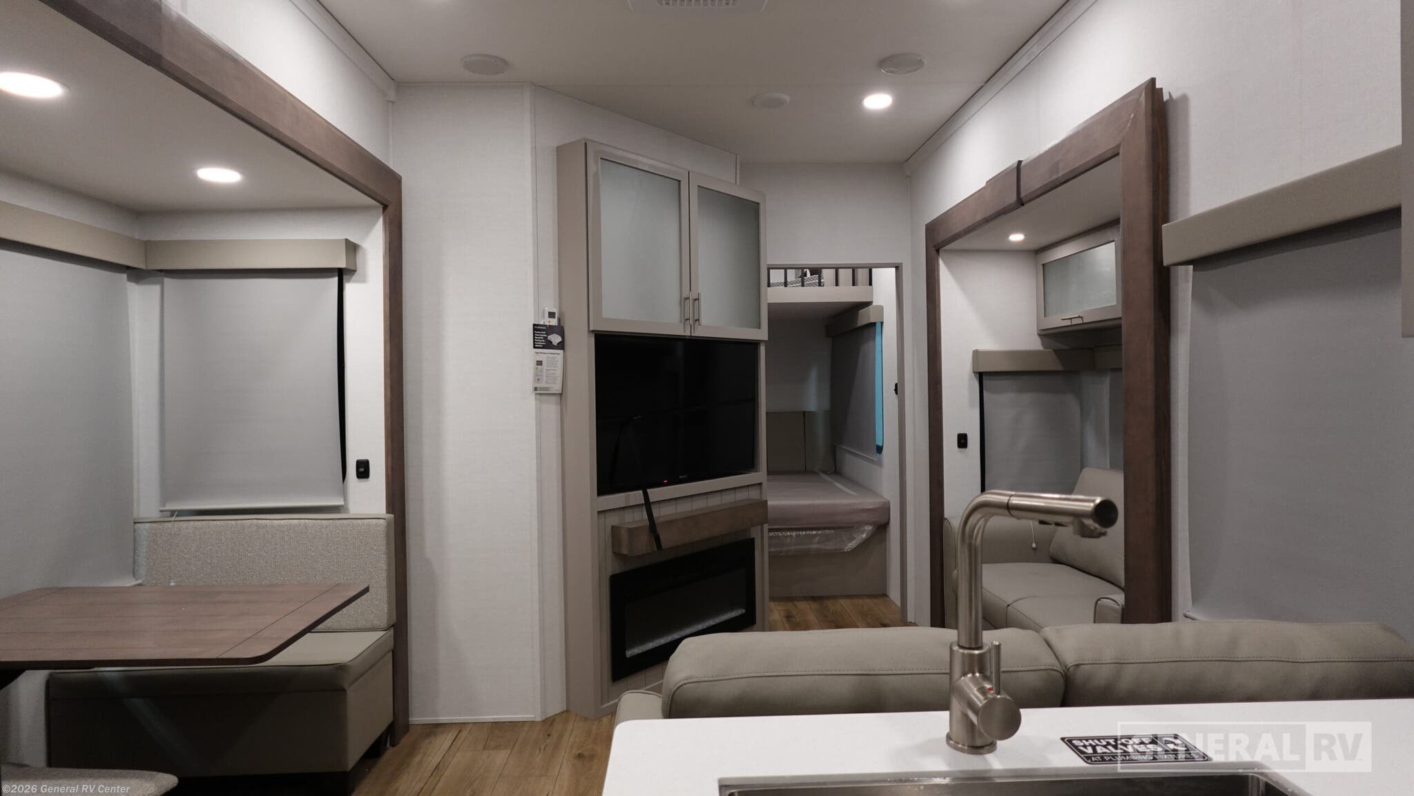 2026 Alliance RV Avenue 38DBL - New Fifth Wheel For Sale by General RV Center in Wayland, Michigan