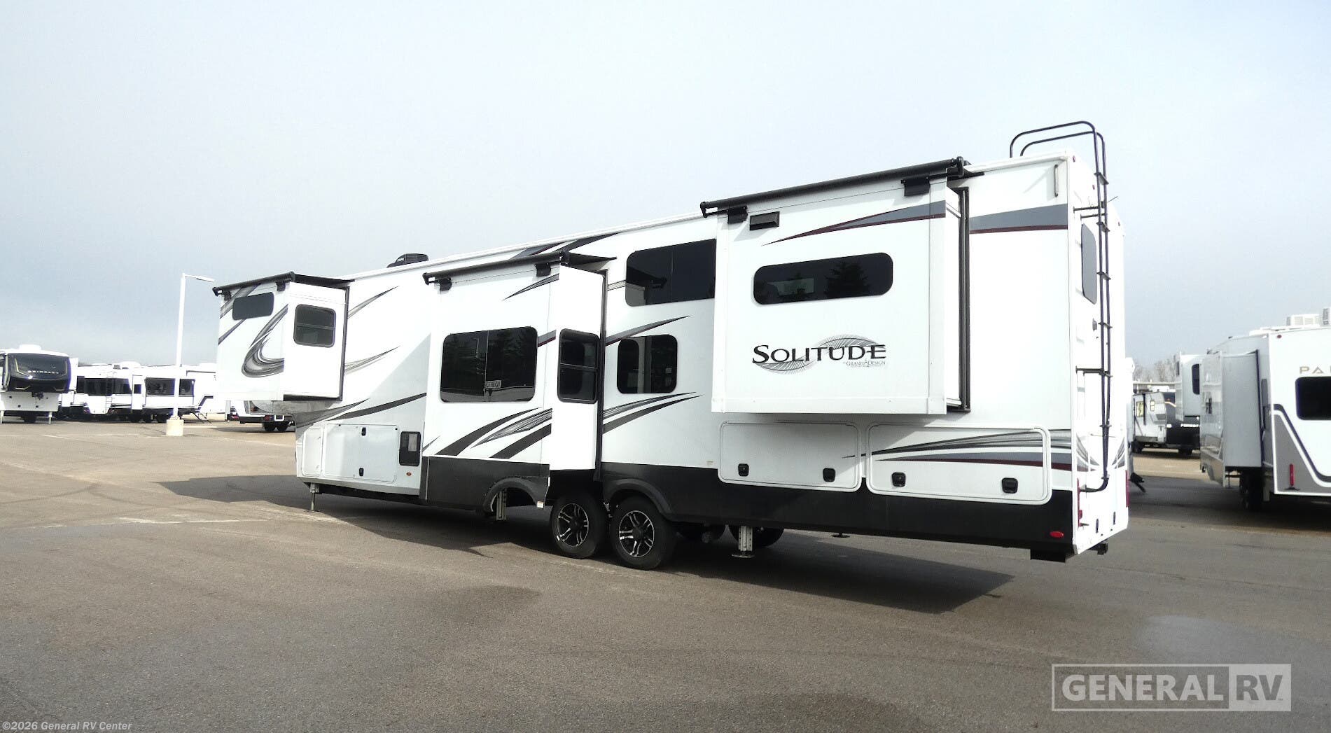 2022 SOLITUDE-I 390RK-R by Grand Design from General RV Center in Wayland, Michigan