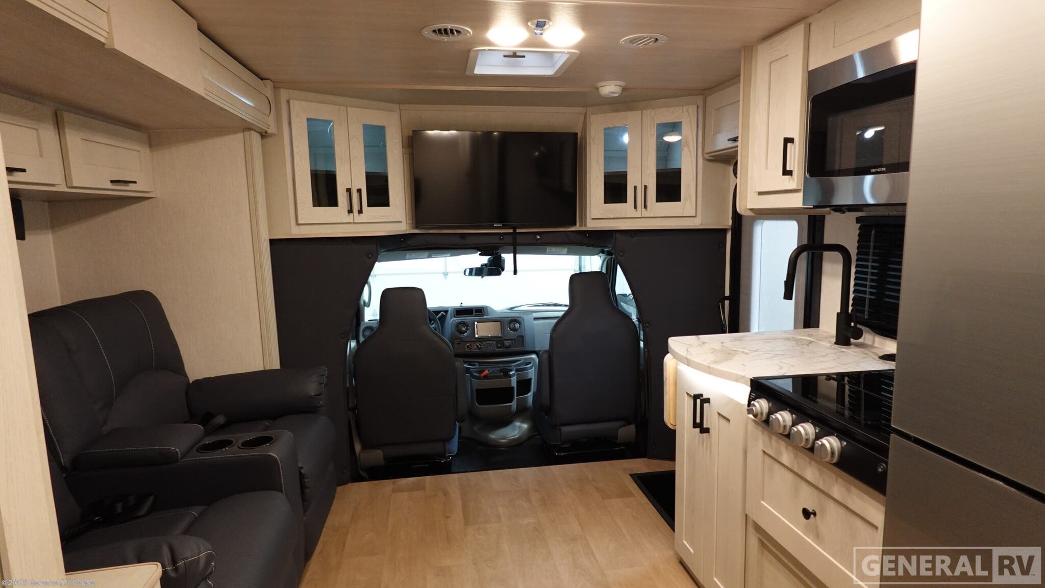 New 2026 Nexus Viper 25V available in Wayland, Michigan