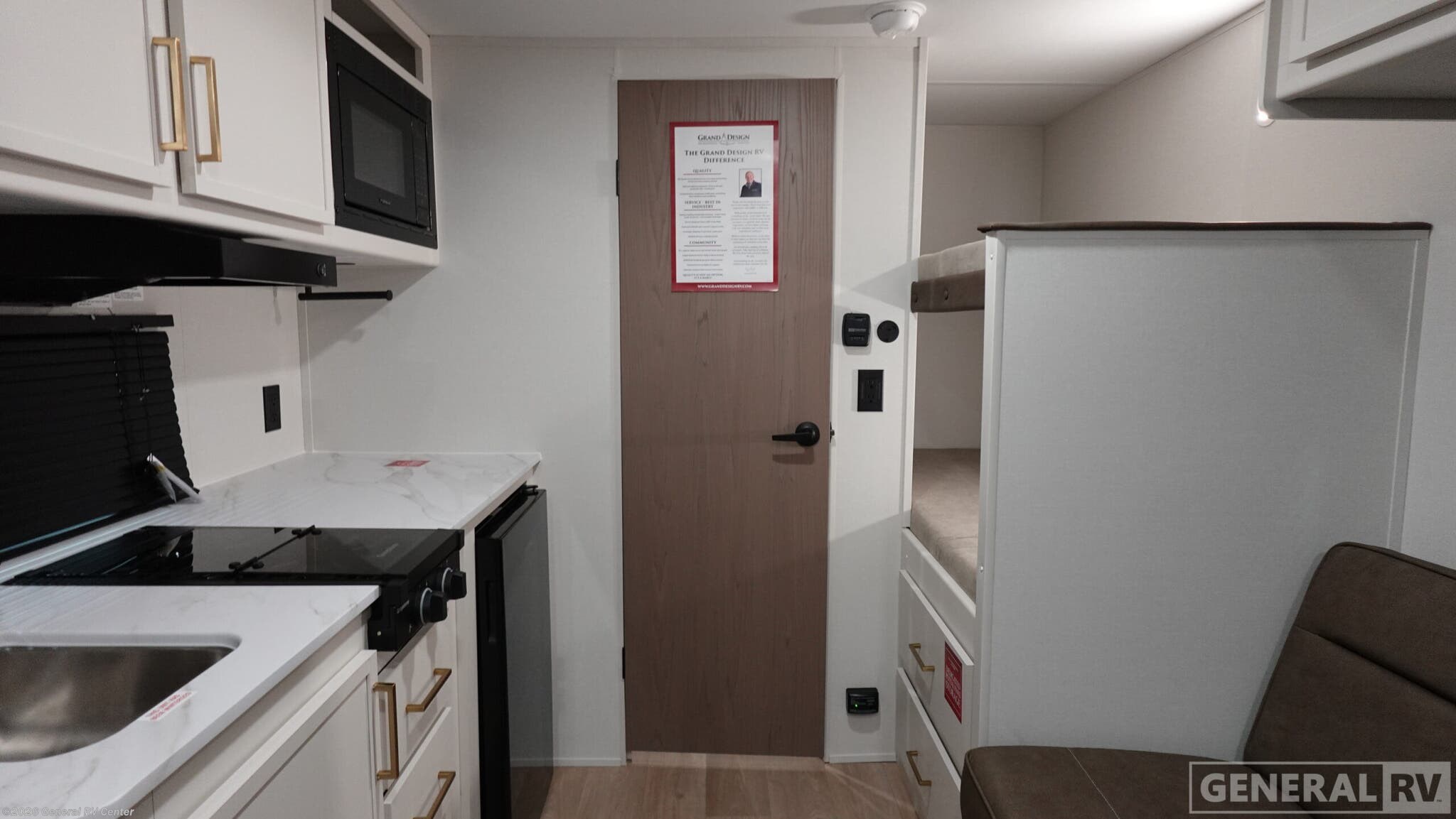 2026 Grand Design Transcend One 151BH - New Travel Trailer For Sale by General RV Center in Wayland, Michigan