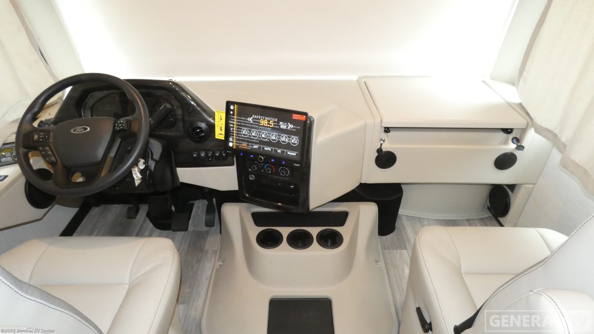 New 2026 Thor Motor Coach Luminate CC35 available in Wayland, Michigan