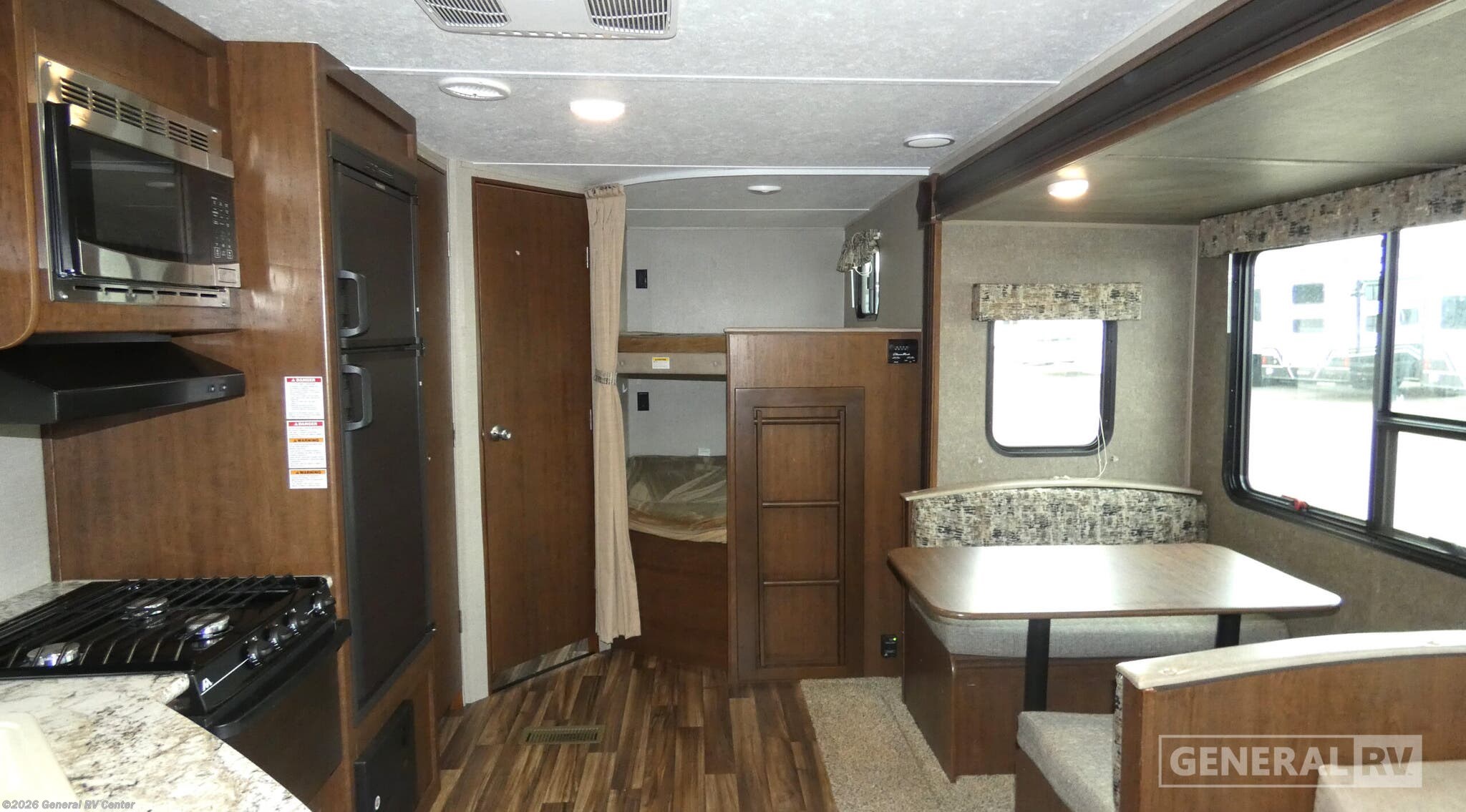 2017 Keystone Hideout 272LHS - Used Travel Trailer For Sale by General RV Center in Wayland, Michigan