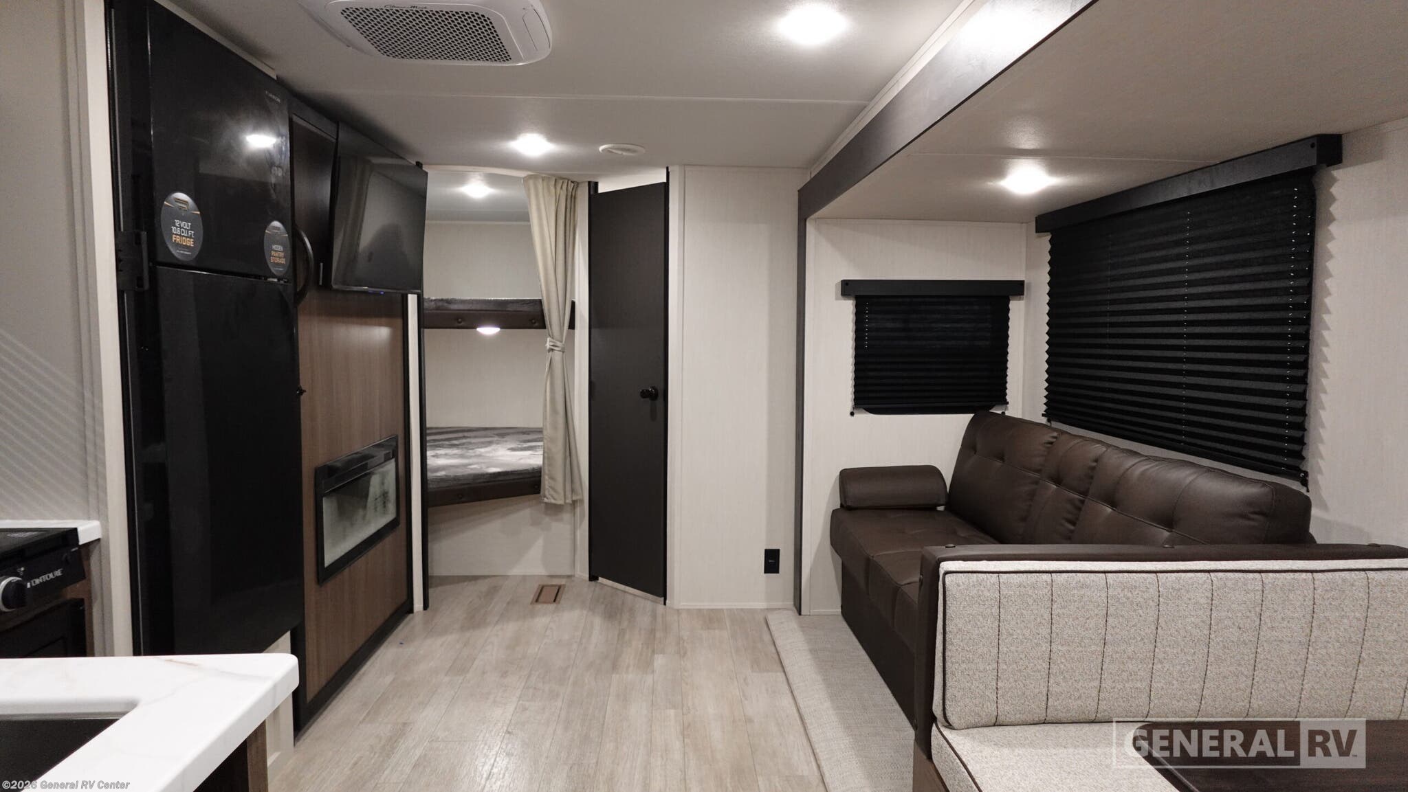 2026 Prime Time Avenger 26DBS - New Travel Trailer For Sale by General RV Center in Wayland, Michigan