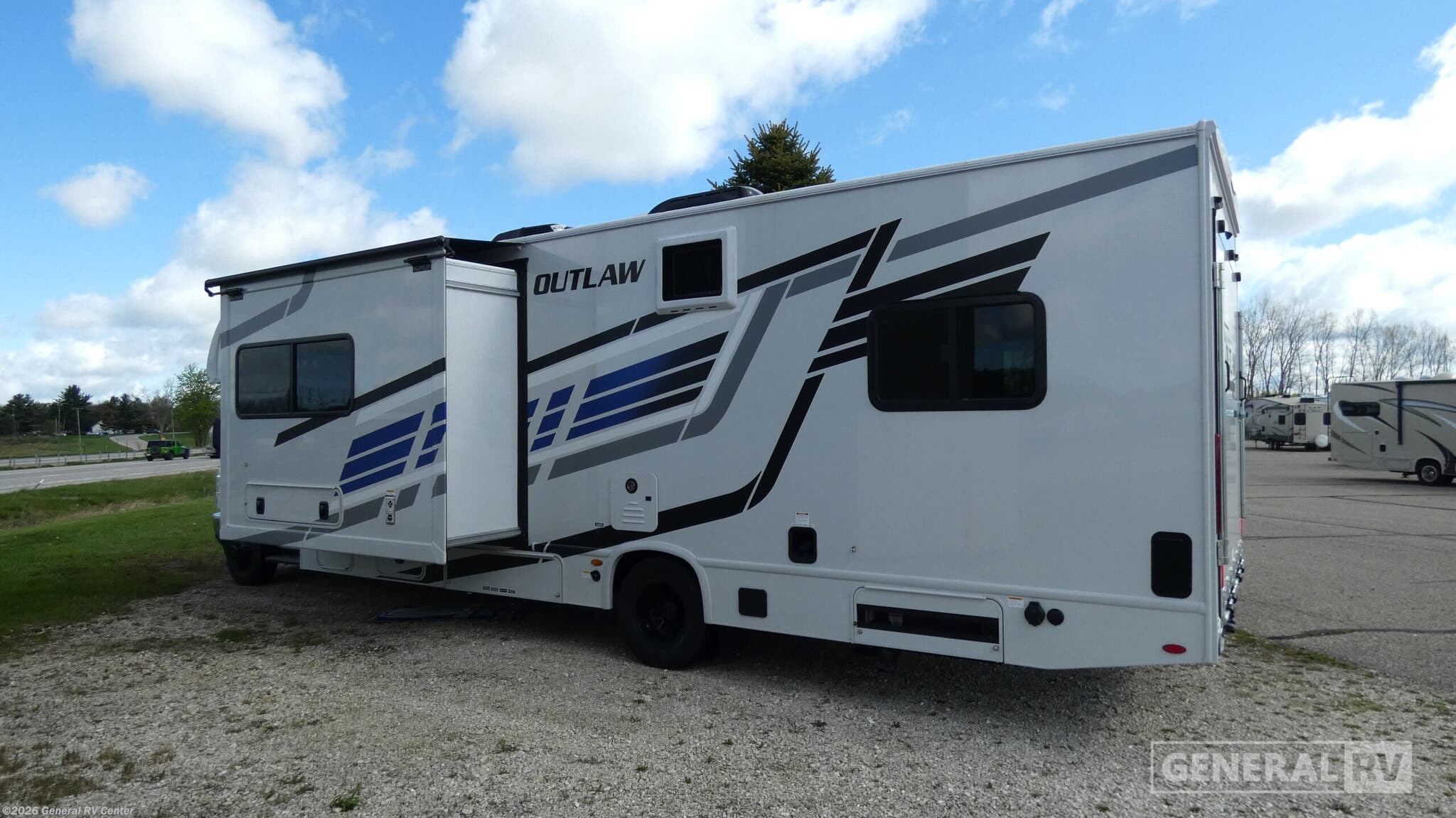 2026 Outlaw 29T by Thor Motor Coach from General RV Center in Wayland, Michigan
