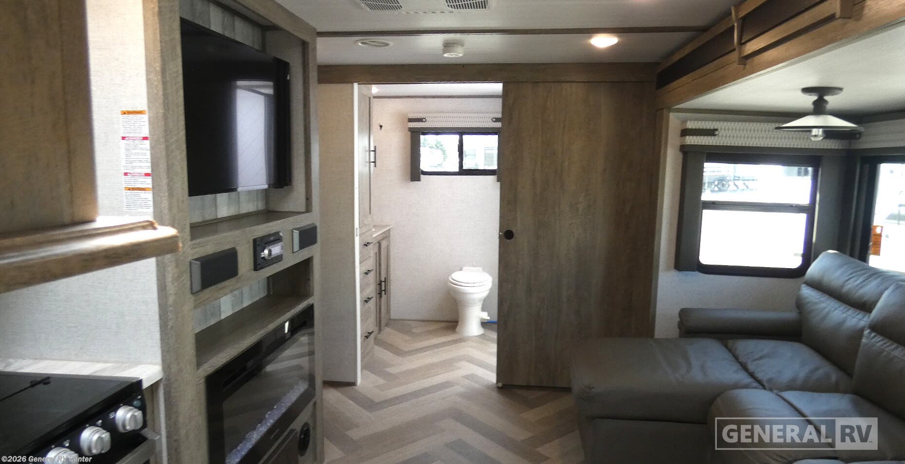2020 Forest River HEMISPHERE 22RBHL - Used Travel Trailer For Sale by General RV Center in Wayland, Michigan