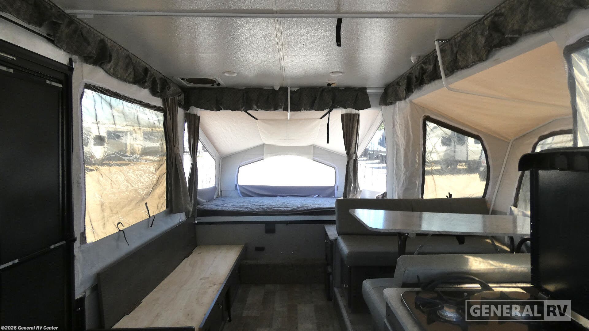 2020 Forest River Rockwood Freedom 2318G - Used Popup For Sale by General RV Center in Wayland, Michigan