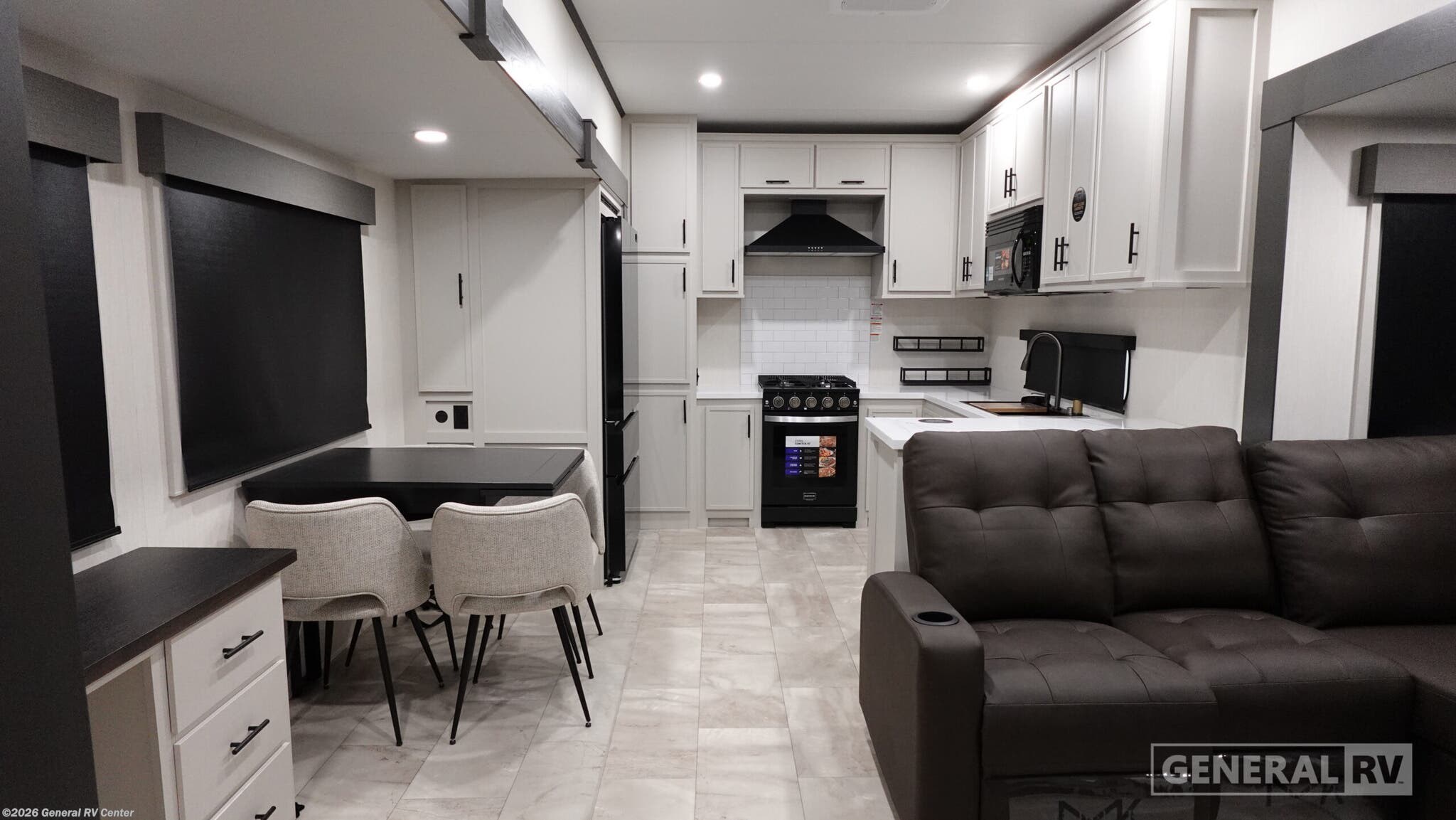 2026 Prime Time Sanibel 38LAUNDRY - New Fifth Wheel For Sale by General RV Center in Wayland, Michigan