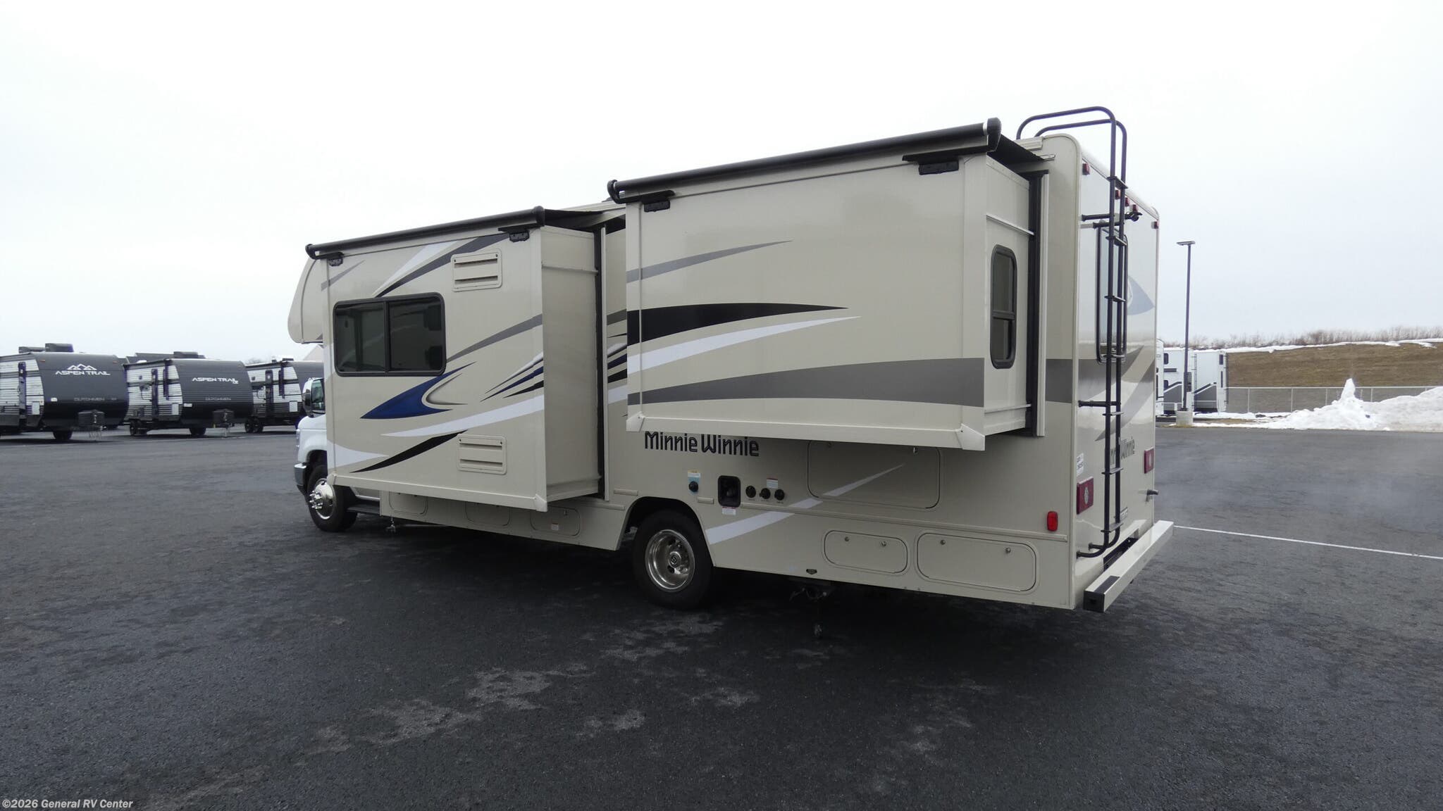 2025 Minnie Winnie 26T by Winnebago from General RV Center in Wayland, Michigan
