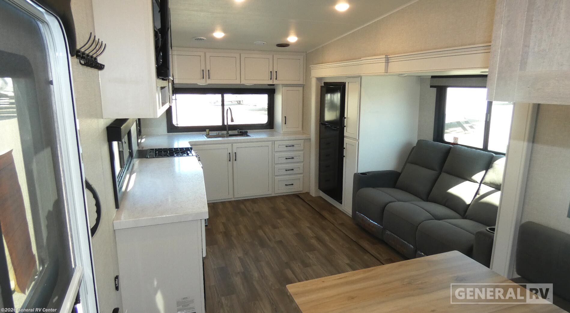 Used 2025 Jayco Eagle SLE 27MLC available in Wayland, Michigan