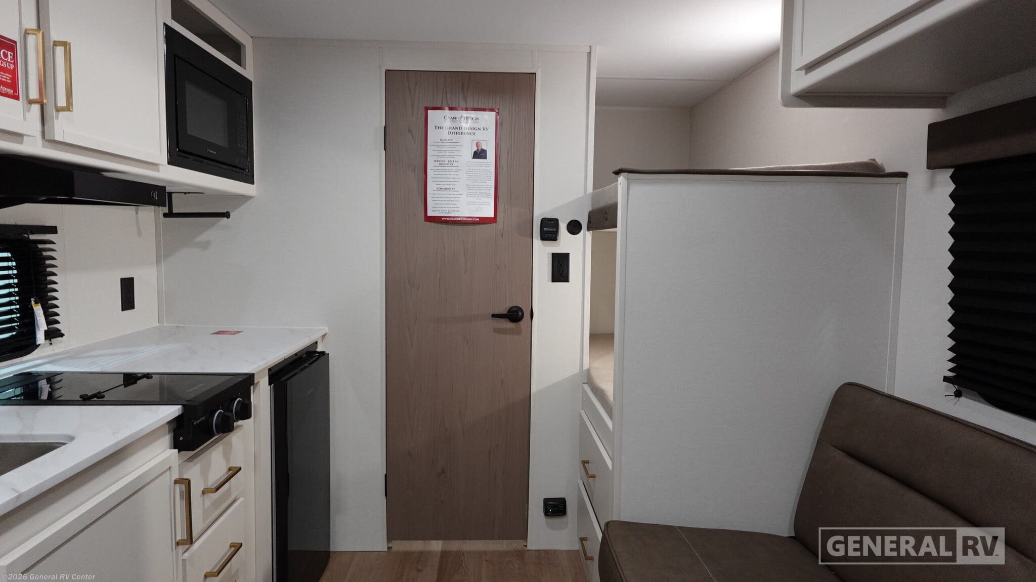 2027 Grand Design TRANSCEND-ONE 151BH - New Travel Trailer For Sale by General RV Center in Wayland, Michigan