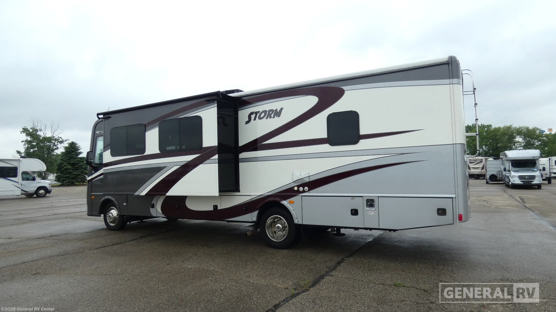 2016 Storm 32V by Fleetwood from General RV Center in Wayland, Michigan