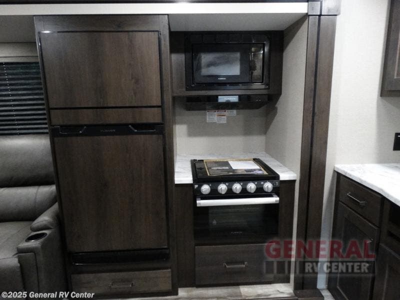 Exploring the Best Lacrosse Travel Trailers for Sale