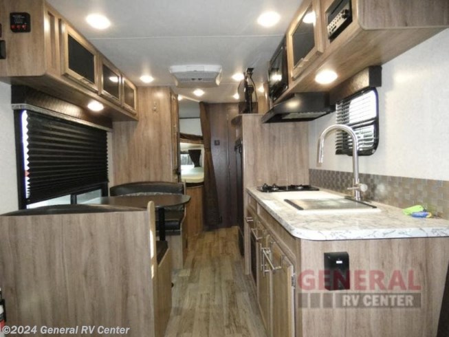2018 Jay Feather 7 22BHM by Jayco from General RV Center in Wixom, Michigan