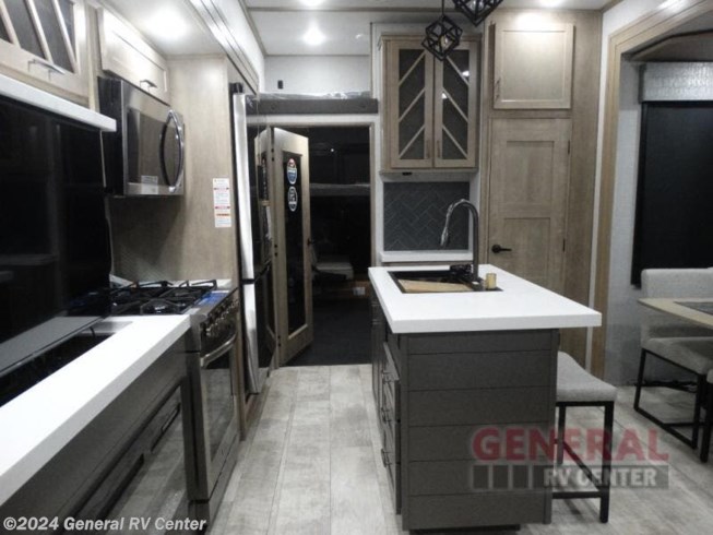 2024 Momentum 410TH by Grand Design from General RV Center in Wixom, Michigan