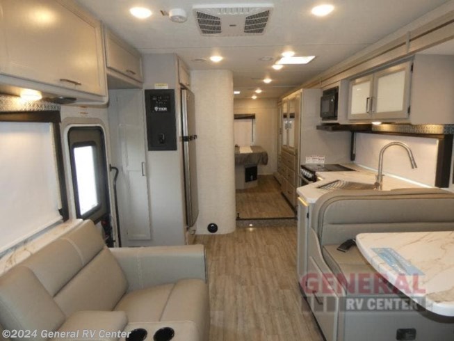 2024 Quantum SE SE31 Ford by Thor Motor Coach from General RV Center in Wixom, Michigan