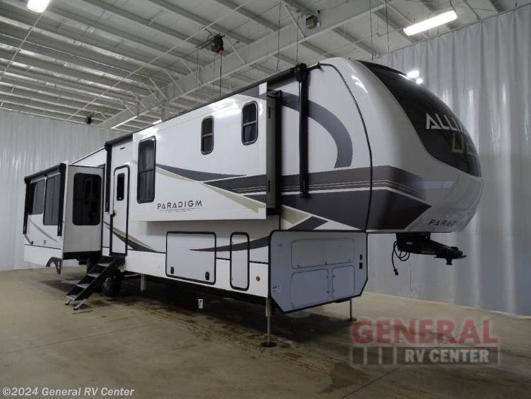 New 2024 Alliance RV Paradigm 370FB available in Wixom, Michigan