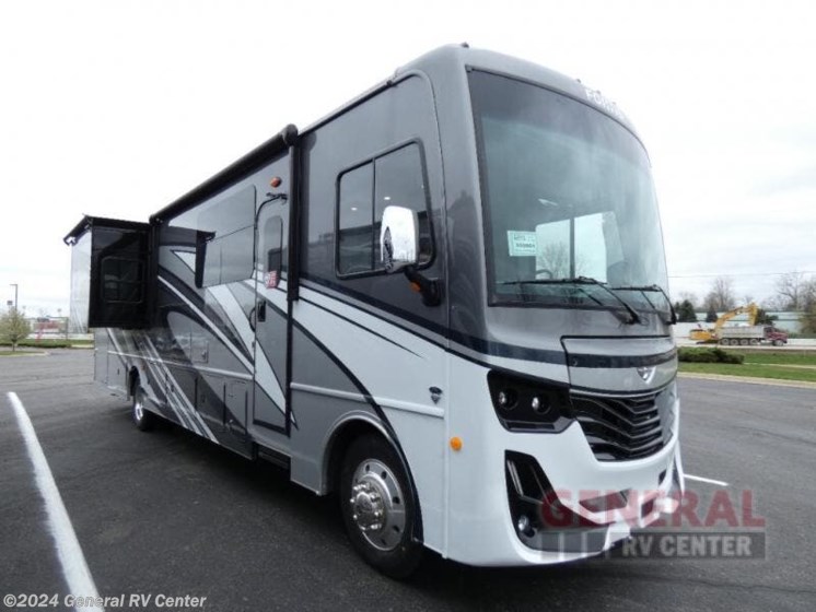 New 2024 Fleetwood Fortis 36Y available in Wixom, Michigan