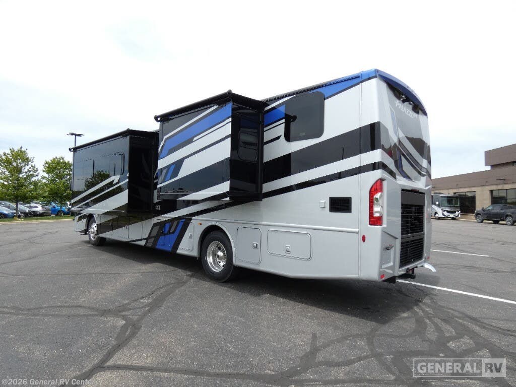 New 2026 Thor Motor Coach Palazzo GT 37.5 available in Wixom, Michigan