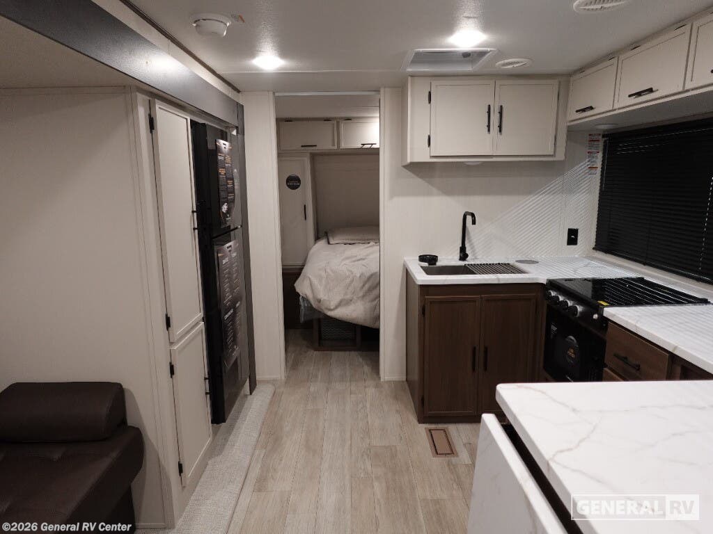 New 2026 Prime Time Avenger 25MKO available in Wixom, Michigan